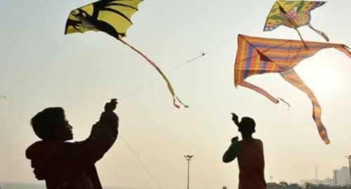 Kite-flying-and-open-field-play