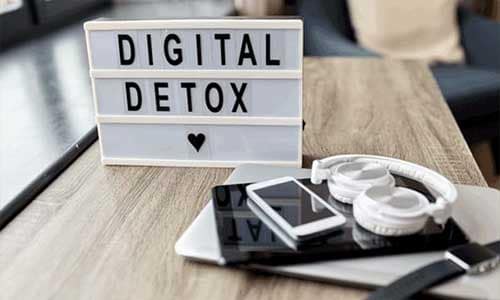 Digital-Detox-Retreat