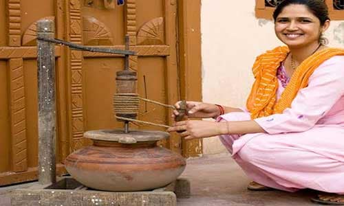 Making-Farm-Fresh-Butter