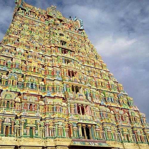 Sri-Rajagopalaswamy-Temple-near-vaksana-farm-stay